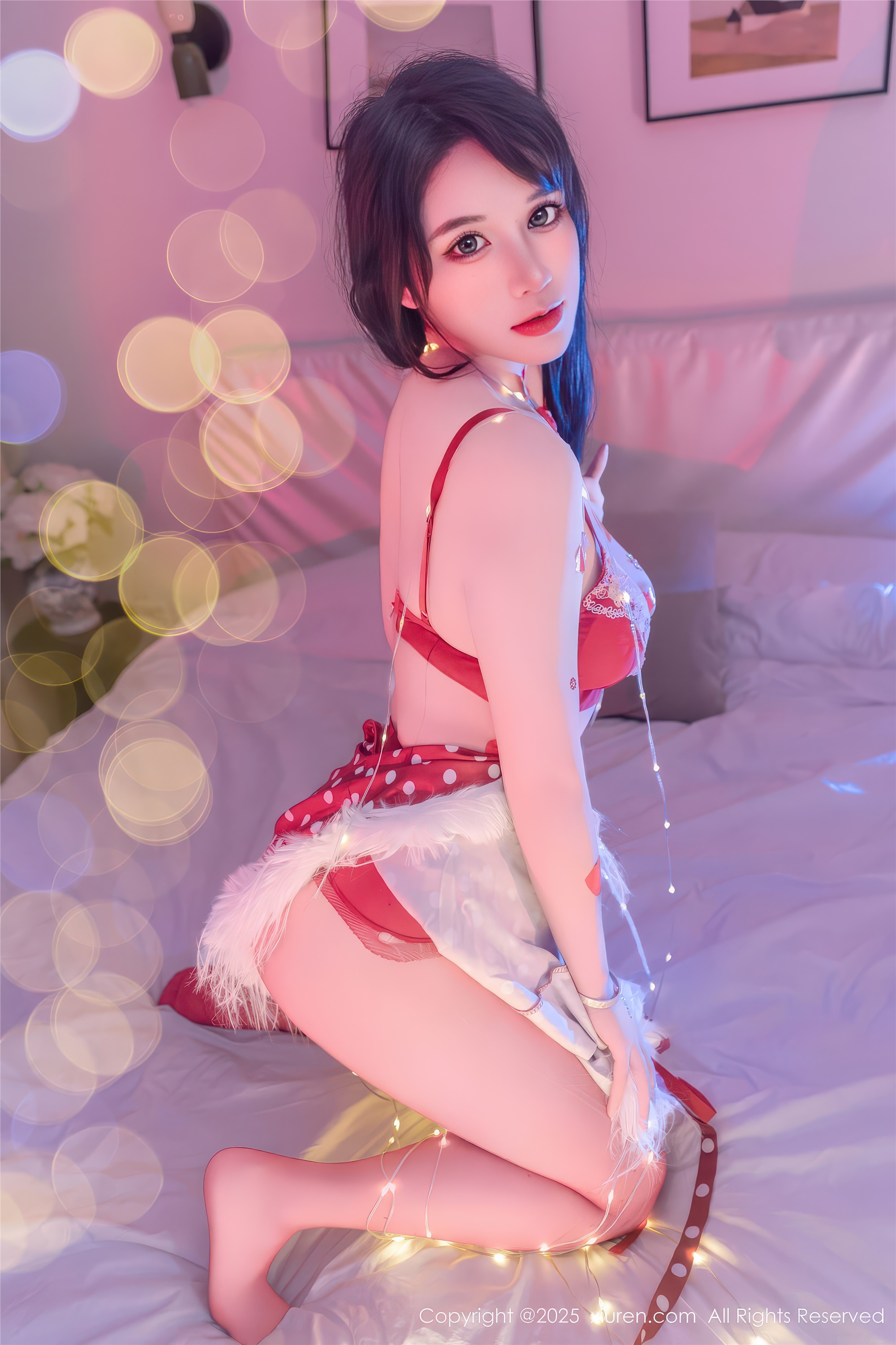 Xiuren秀人网 2025.12.25 NO.11154 汐汐爱吃草莓